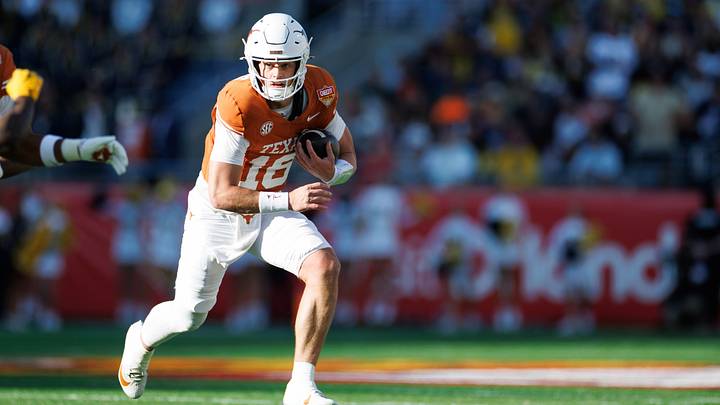 Is Texas and QB Arch Manning being disrespected in the preseason AP poll? Despite a No. 5 ranking, yes. (Matt Pendleton-Imagn Images)
