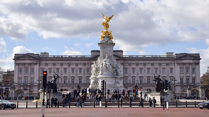General view of Buckingham Palace and Victoria Memorial...