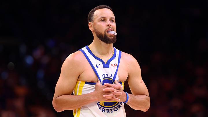 Apr 17, 2026; Phoenix, Arizona, USA; Golden State Warriors guard Stephen Curry (30) reacts against the Phoenix Suns during the second half in the play-in rounds of the 2026 NBA Playoffs at Mortgage Matchup Center. Mandatory Credit: Mark J. Rebilas-Imagn Images