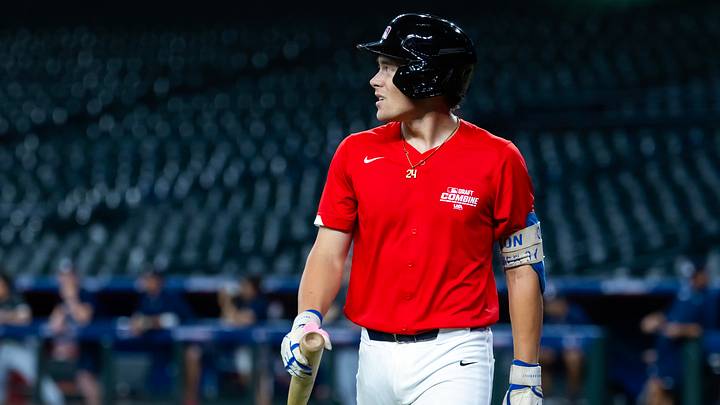 Shawnee Heights High School (KS) catcher Deacon Pomeroy. Shawnee Heights High School (KS) catcher Deacon Pomeroy.