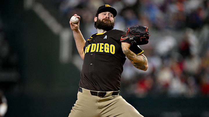 Jun 21, 2026; Arlington, Texas, USA; San Diego Padres relief pitcher Lucas Giolito (55) pitches against the Texas Rangers during the fifth inning at Globe Life Field. Mandatory Credit: Jerome Miron-Imagn Images Jun 21, 2026; Arlington, Texas, USA; San Diego Padres relief pitcher Lucas Giolito (55) pitches against the Texas Rangers during the fifth inning at Globe Life Field. Mandatory Credit: Jerome Miron-Imagn Images