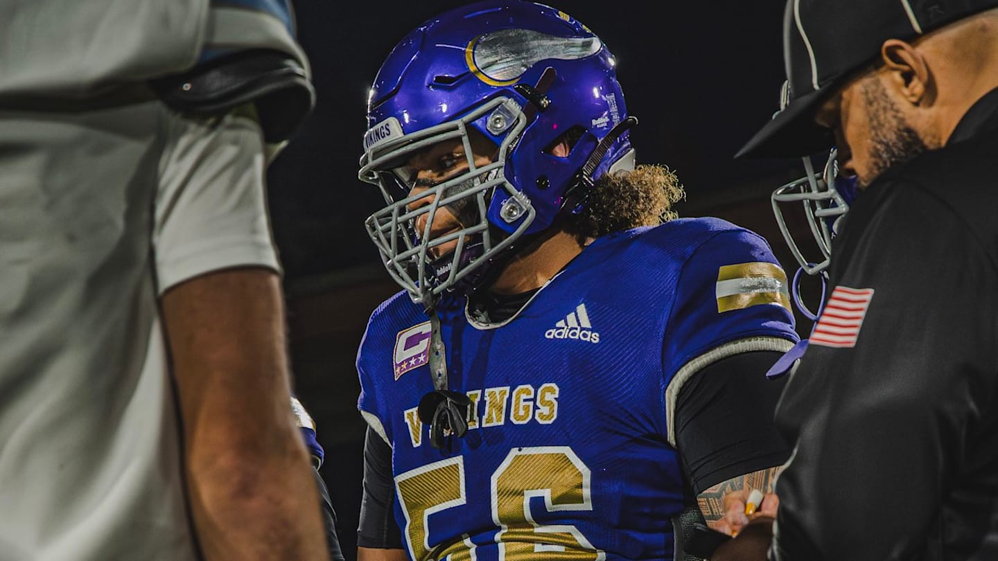 Huskies Continue Pursuit of Latest Puyallup Headliner