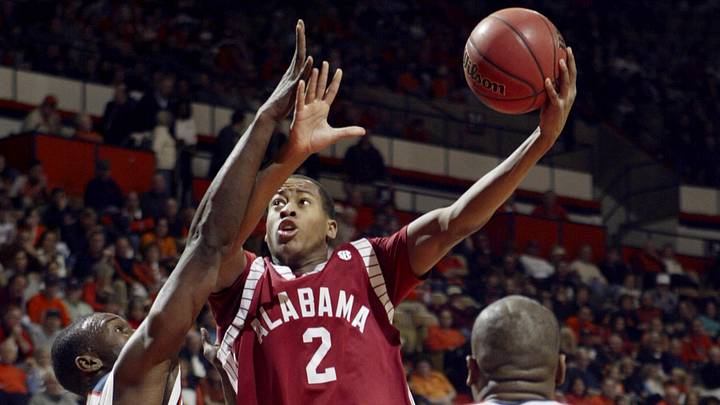 Jan 17, 2009; Auburn, AL, USA; Alabama Crimson Tide guard Mikhail Torrance (2) shoots over Auburn Tigers guard DeWayne Reed (12) and guard Rasheem Barrett (21) during the first half at Beard-Eaves Memorial Coliseum in Auburn. Torrance led all scores with 24 points, however the Tigers beat the Crimson Tide 85-71. Mandatory Credit: John Reed-Imagn Images Jan 17, 2009; Auburn, AL, USA; Alabama Crimson Tide guard Mikhail Torrance (2) shoots over Auburn Tigers guard DeWayne Reed (12) and guard Rasheem Barrett (21) during the first half at Beard-Eaves Memorial Coliseum in Auburn. Torrance led all scores with 24 points, however the Tigers beat the Crimson Tide 85-71. Mandatory Credit: John Reed-Imagn Images