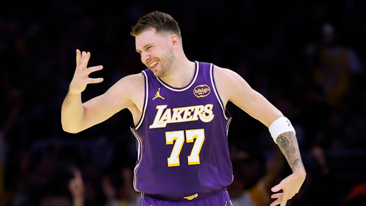 Los Angeles Clippers v Los Angeles Lakers