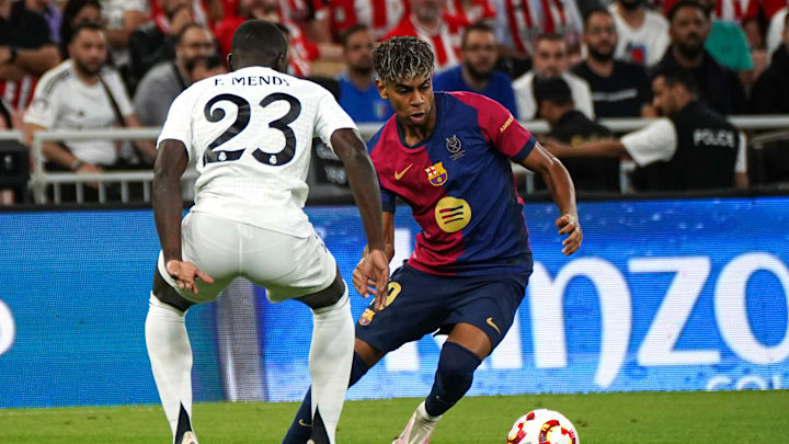 Real Madrid v Barcelona - Spanish Super Cup
