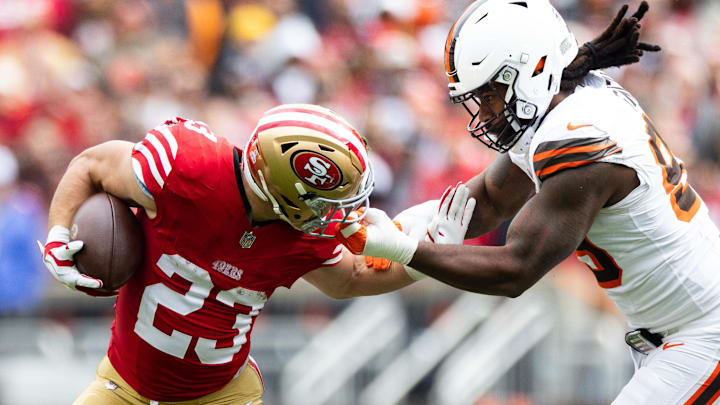 San Francisco 49ers running back Christian McCaffrey (23)