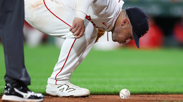 Sep 16, 2025; Boston, Massachusetts, USA; Boston Red Sox third baseman Alex Bregman (2) attempts to blow a ball foul during the eighth inning against the Athletics at Fenway Park. Mandatory Credit: Paul Rutherford-Imagn Images Sep 16, 2025; Boston, Massachusetts, USA; Boston Red Sox third baseman Alex Bregman (2) attempts to blow a ball foul during the eighth inning against the Athletics at Fenway Park. Mandatory Credit: Paul Rutherford-Imagn Images