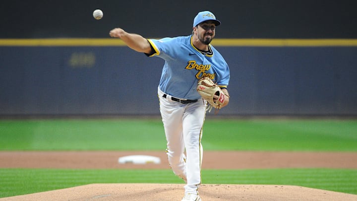 Sep 9, 2022; Milwaukee, Wisconsin, USA; Milwaukee Brewers starting pitcher Jason Alexander (41) delivers a pitch against the Cincinnati Reds in the first inning at American Family Field. Mandatory Credit: Michael McLoone-Imagn Images Sep 9, 2022; Milwaukee, Wisconsin, USA; Milwaukee Brewers starting pitcher Jason Alexander (41) delivers a pitch against the Cincinnati Reds in the first inning at American Family Field. Mandatory Credit: Michael McLoone-Imagn Images