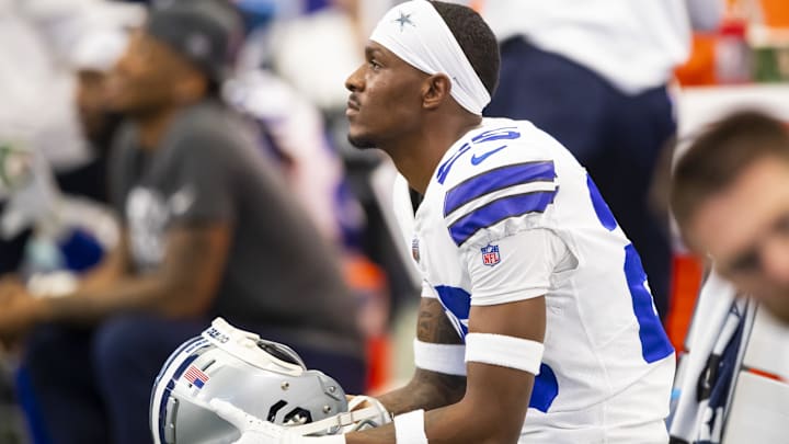 Oct 3, 2021; Arlington, Texas, USA; Dallas Cowboys cornerback Nahshon Wright (25) against the Carolina Panthers at AT&T Stadium.