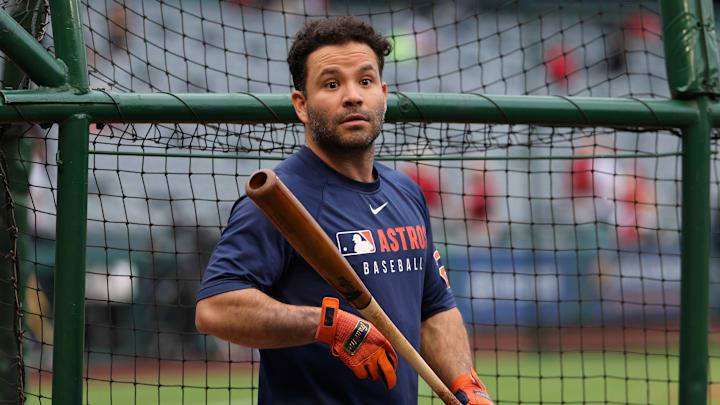 Houston Astros v Los Angeles Angels