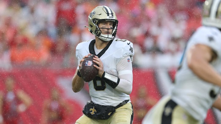 Dec 7, 2025; Tampa, Florida, USA; New Orleans Saints quarterback Tyler Shough (6) looks to throw downfield during the second quarter against the Tampa Bay Buccaneers at Raymond James Stadium. Mandatory Credit: Nathan Ray Seebeck-Imagn Images Dec 7, 2025; Tampa, Florida, USA; New Orleans Saints quarterback Tyler Shough (6) looks to throw downfield during the second quarter against the Tampa Bay Buccaneers at Raymond James Stadium. Mandatory Credit: Nathan Ray Seebeck-Imagn Images