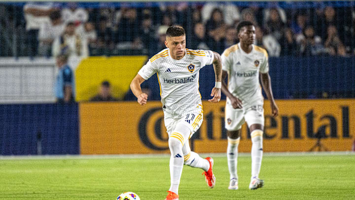 On Saturday, October 19th, Houston Dynamo faced LA Galaxy (2-1) in their final match of the 2024 MLS regular season on Decision Day.