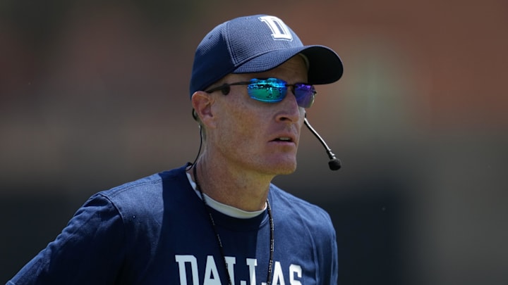 Jul 29, 2023; Oxnard, CA, USA; Dallas Cowboys special teams coordinator John Fassel during training camp at the River Ridge Fields. Mandatory Credit: Kirby Lee-Imagn Images