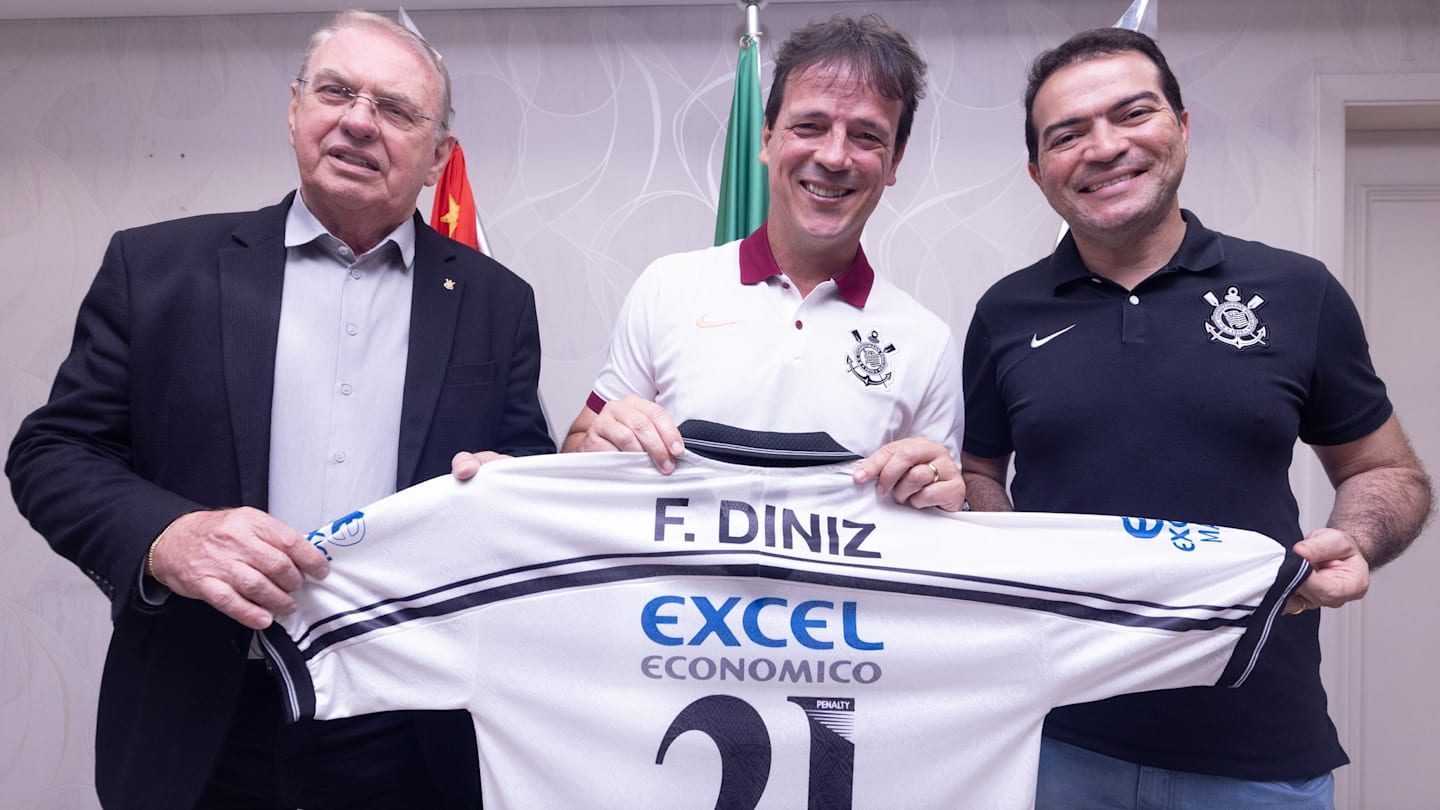 Fernando Diniz no Corinthians vai dar certo? Prós e contras segundo a Inteligência Artificial