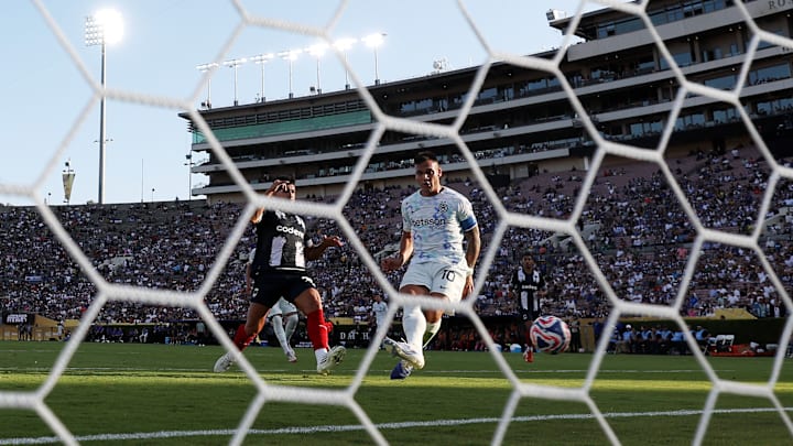 Lautaro Martínez marcou, mas não conseguiu dar vitória à Inter de Milão Lautaro Martínez marcou, mas não conseguiu dar vitória à Inter de Milão