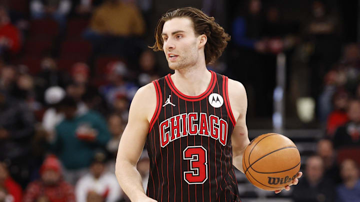 Dec 14, 2025; Chicago, Illinois, USA; Chicago Bulls guard Josh Giddey (3) brings the ball up court against the New Orleans Pelicans during the first half at United Center. Mandatory Credit: Kamil Krzaczynski-Imagn Images