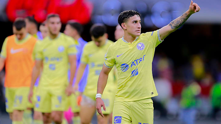 America v Tigres UANL - Torneo Apertura 2022 Liga MX