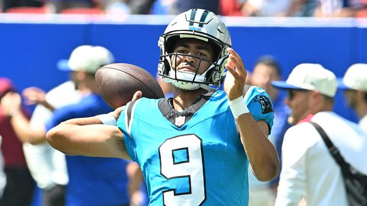 Carolina Panthers quarterback Bryce Young (9) warms up before a pre-season game Carolina Panthers quarterback Bryce Young (9) warms up before a pre-season game