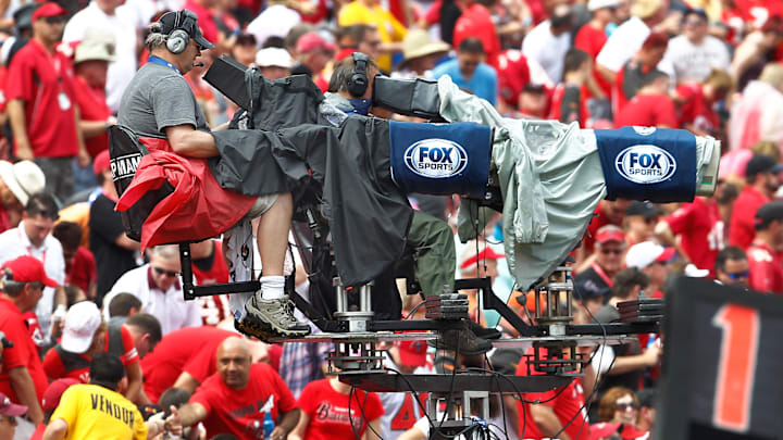 Who are the announcers and referees for Buccaneers vs. Commanders today? (Mandatory Credit: Reinhold Matay-Imagn Images)