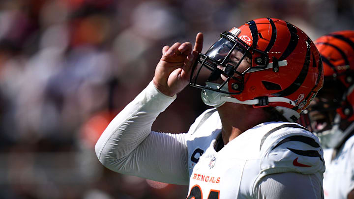 Cincinnati Bengals defensive end Trey Hendrickson (91) celebrates a sack in the fourth quarter of the NFL Week 1 game between the Cleveland Browns and the Cincinnati Bengals at Huntington Bank Field in Cleveland on Sunday, Sept. 7, 2025. The Bengals begin the season with a 17-16 win over the Browns.