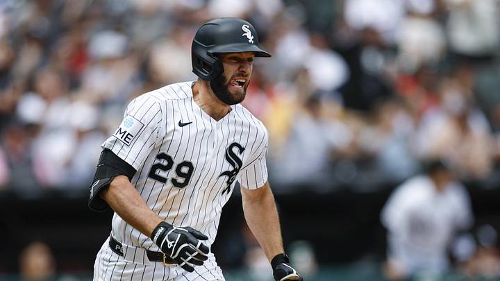 May 31, 2026; Chicago, Illinois, USA; Chicago White Sox center fielder Tristan Peters (29) runs after hitting an RBI-single against the Detroit Tigers during the seventh inning at Rate Field. Mandatory Credit: Kamil Krzaczynski-Imagn Images