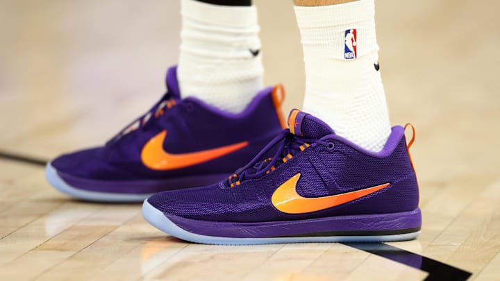 Phoenix Suns guard Devin Booker wears the Nike Book 2.