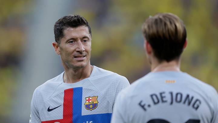 Frenkie De Jong y Robert Lewandowski