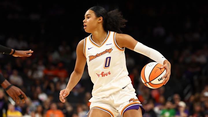 The Mercury are favored on Saturday in their season opener.