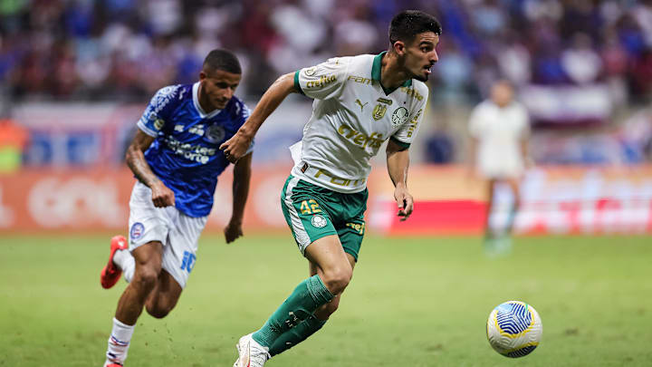 Palmeiras e Bahia se enfrentam no Allianz Parque neste domingo (27)