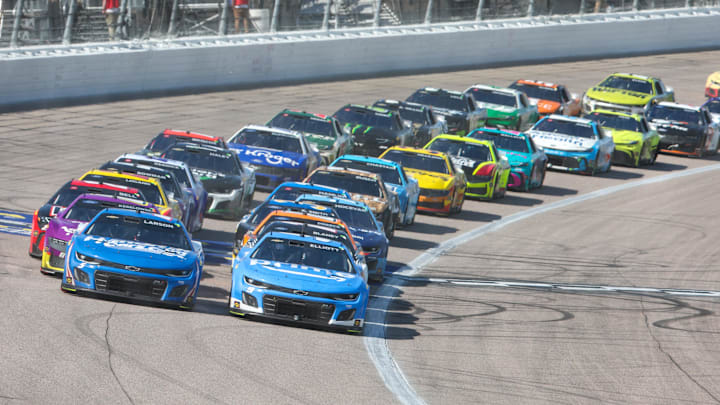 Kansas Speedway, NASCAR