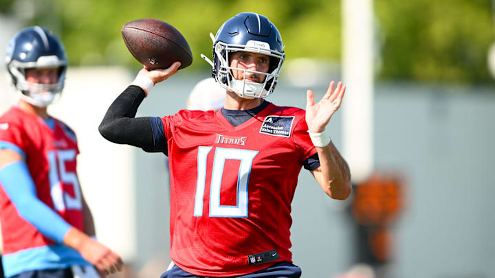Jul 23, 2025; Nashville, TN, USA;  Tennessee Titans quarterback Brandon Allen (10) throws a pass during training camp at Ascension Saint Thomas Sports Park. Mandatory Credit: Steve Roberts-Imagn Images