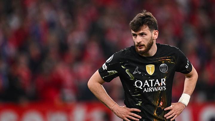 Kvaratskhelia é um dos atros do PSG