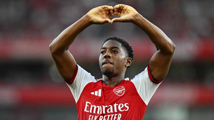 Arsenal FC v Como Calcio - Pre-Season Friendly Arsenal FC v Como Calcio - Pre-Season Friendly