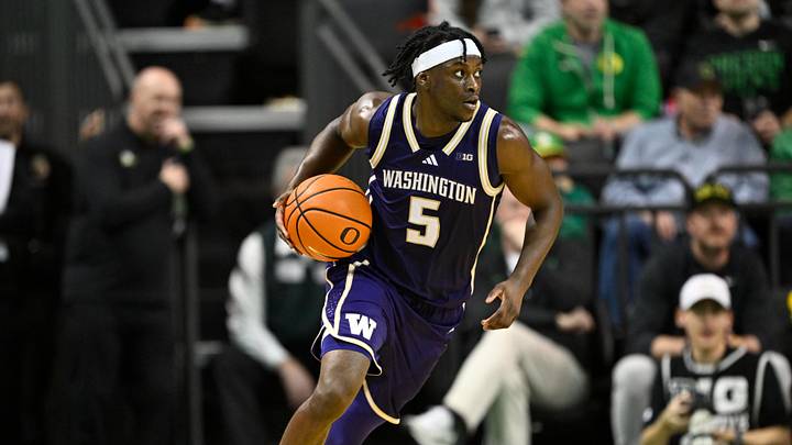 Mar 7, 2026; Eugene, Oregon, USA; Washington Huskies guard Zoom Diallo (5) drives with the ball during the second half against the Oregon Ducks at Matthew Knight Arena. Mandatory Credit: Craig Strobeck-Imagn Images Mar 7, 2026; Eugene, Oregon, USA; Washington Huskies guard Zoom Diallo (5) drives with the ball during the second half against the Oregon Ducks at Matthew Knight Arena. Mandatory Credit: Craig Strobeck-Imagn Images