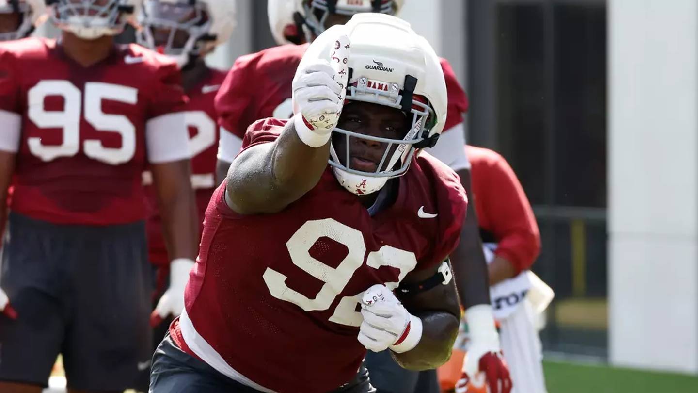 Difensori dell'Alabama tornati in campo dopo infortuni si preparano al camp estivo