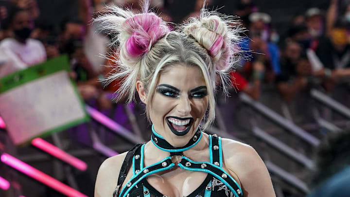 Alexa Bliss is reportedly on her back to WWE