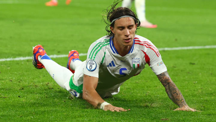 Riccardo Calafiori a inscrit un CSC pour l'Italie contre l'Espagne