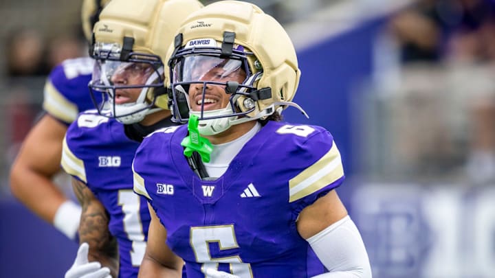 Mason James jogs into place in the Spring Game. Mason James jogs into place in the Spring Game.