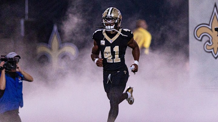Nov 10, 2024; New Orleans, Louisiana, USA; New Orleans Saints running back Alvin Kamara (41) is announced to the fans against the Atlanta Falcons during the first half at Caesars Superdome. Mandatory Credit: Stephen Lew-Imagn Images Nov 10, 2024; New Orleans, Louisiana, USA; New Orleans Saints running back Alvin Kamara (41) is announced to the fans against the Atlanta Falcons during the first half at Caesars Superdome. Mandatory Credit: Stephen Lew-Imagn Images