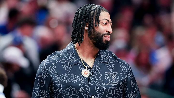 Mar 1, 2025; Dallas, Texas, USA; Dallas Mavericks forward Anthony Davis looks on against the Milwaukee Bucks during the first half at American Airlines Center. Mandatory Credit: Kevin Jairaj-Imagn Images Mar 1, 2025; Dallas, Texas, USA; Dallas Mavericks forward Anthony Davis looks on against the Milwaukee Bucks during the first half at American Airlines Center. Mandatory Credit: Kevin Jairaj-Imagn Images