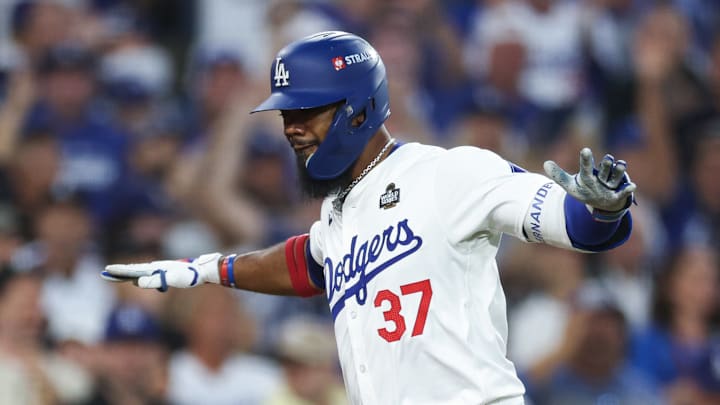 World Series - New York Yankees v Los Angeles Dodgers - Game 2