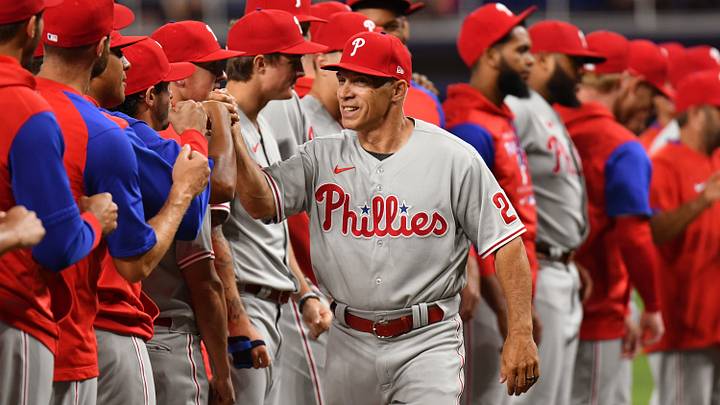 Apr 14, 2022; Miami, Florida, USA; Philadelphia Phillies manager Joe Girardi (25) greets his team before the game against the Miami Marlins at loanDepot Park. Mandatory Credit: Jim Rassol-USA TODAY Sports Apr 14, 2022; Miami, Florida, USA; Philadelphia Phillies manager Joe Girardi (25) greets his team before the game against the Miami Marlins at loanDepot Park. Mandatory Credit: Jim Rassol-USA TODAY Sports