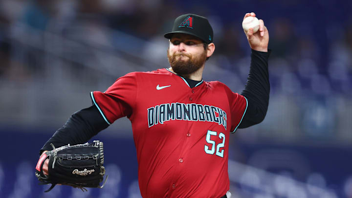 Arizona Diamondbacks v Miami Marlins