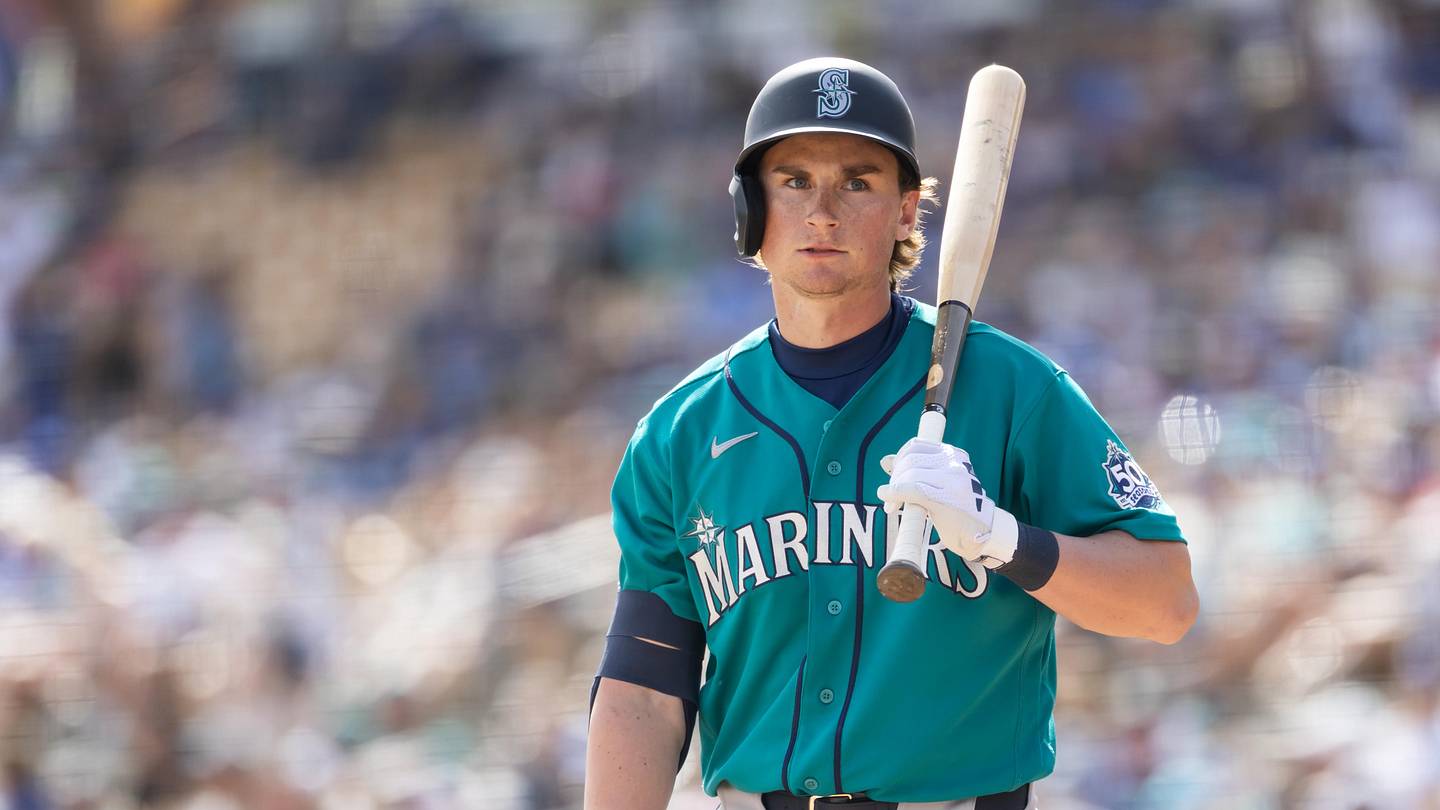 Mariners Struggle Early; Prospects Show Potential in Triple-A