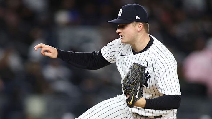 Los Yankees enviaron a las menores al novato Clarke Schmidt 