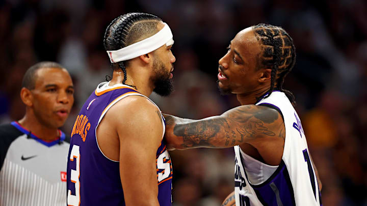 Oct 22, 2025; Phoenix, Arizona, USA; Phoenix Suns forward Dillon Brooks (3) and Sacramento Kings guard DeMar DeRozan (10) exchange words during the second half at the Mortgage Matchup Center. Mandatory Credit: Mark J. Rebilas-Imagn Images Oct 22, 2025; Phoenix, Arizona, USA; Phoenix Suns forward Dillon Brooks (3) and Sacramento Kings guard DeMar DeRozan (10) exchange words during the second half at the Mortgage Matchup Center. Mandatory Credit: Mark J. Rebilas-Imagn Images