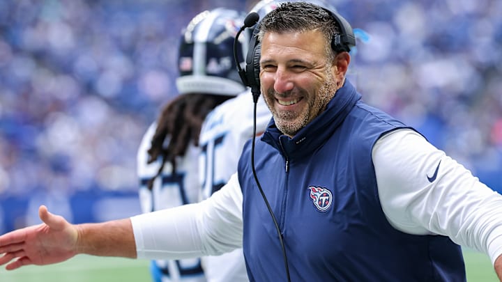 Tennessee Titans v Indianapolis Colts