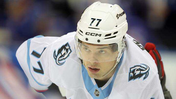 Former Utah Mammoth right wing JJ Peterka (77).