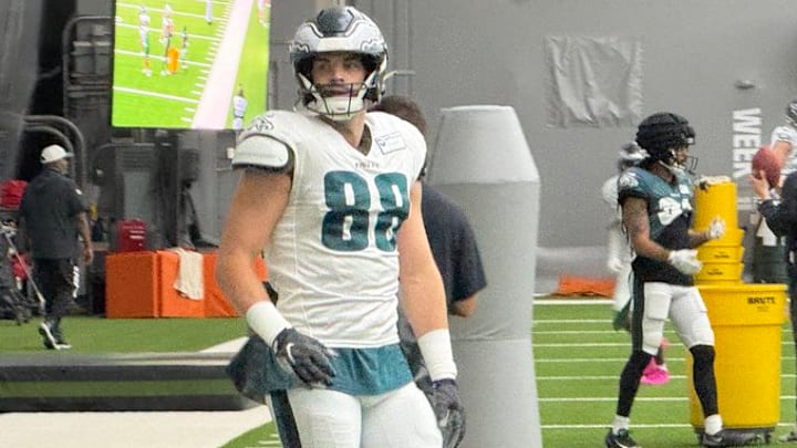 Dallas Goedert returned to practice on Wednesday, Sept. 17, at the NovaCare Complex.