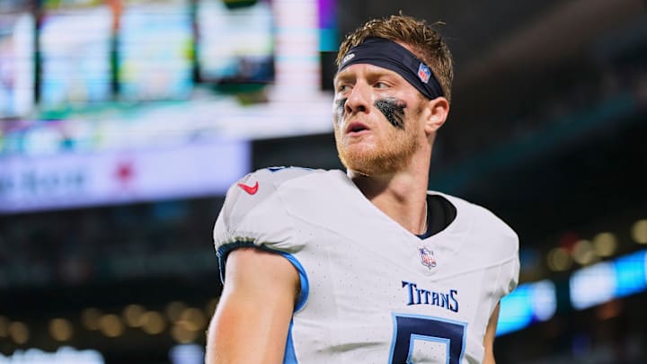 Tennessee Titans v Miami Dolphins